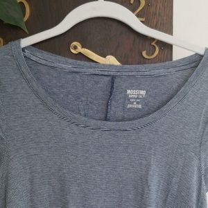 Mossimo Supply Co. Tops - Mossimo Striped Tee XS Mossimo Supply Co. Tops - Mossimo Striped Tee XS